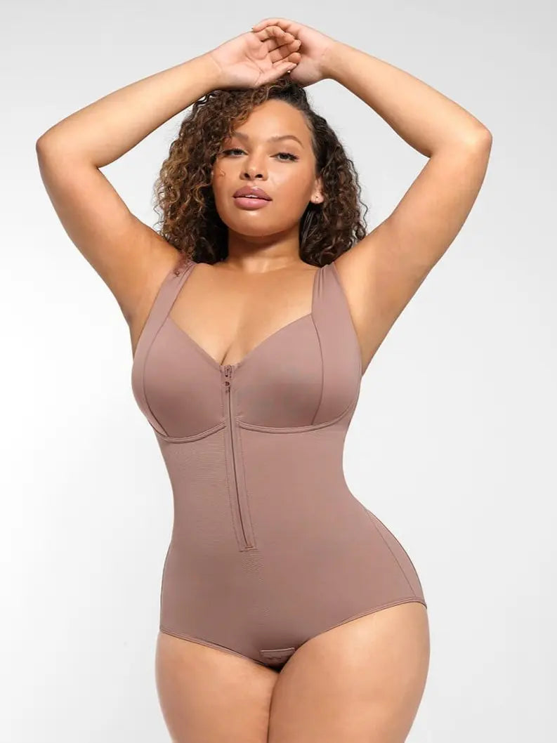 Un body gainant ventre plat de couleur chaire