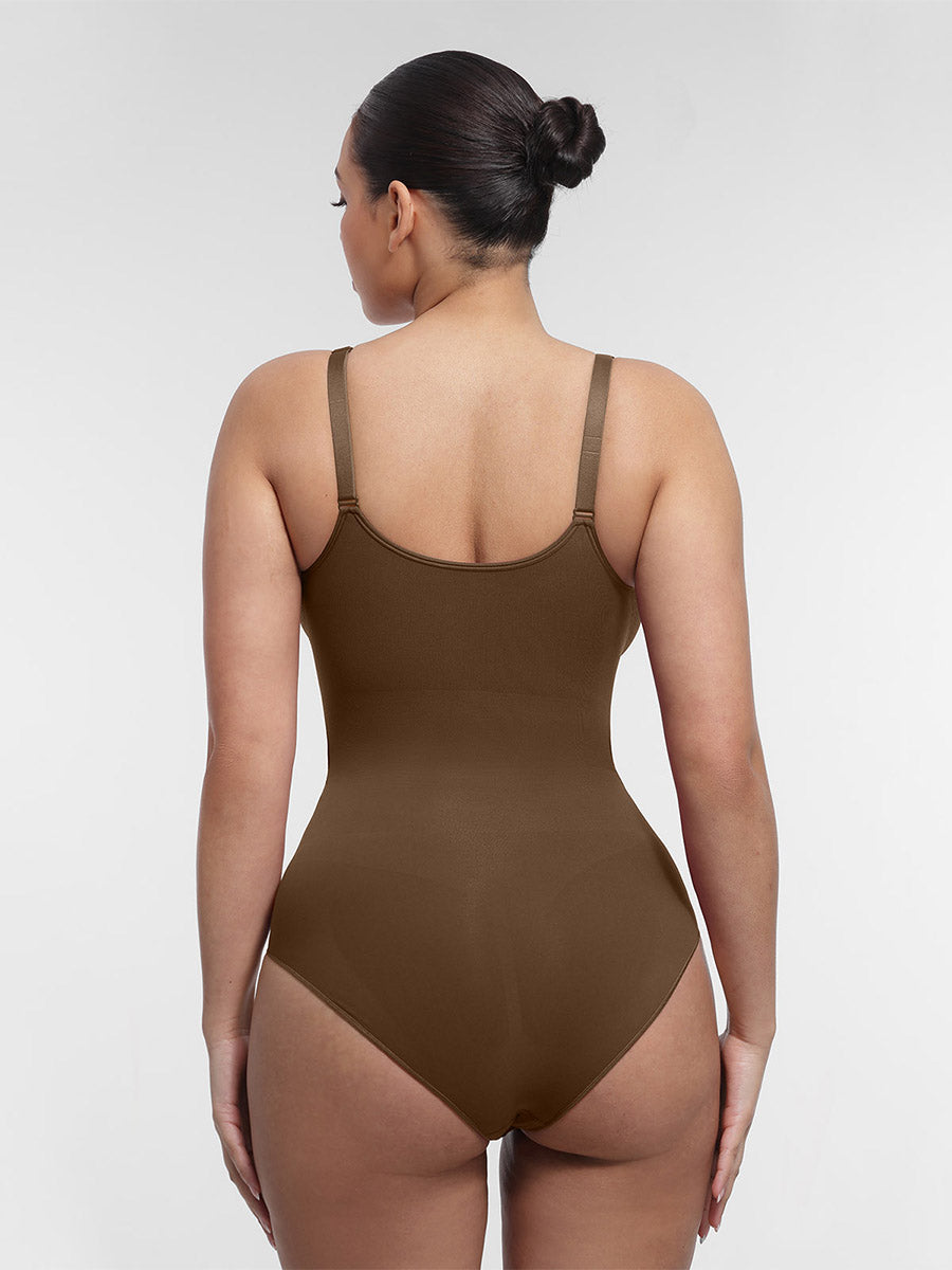 Névia® – Nahtloser Bodysuit mit Bruststütze | Geformte Taille